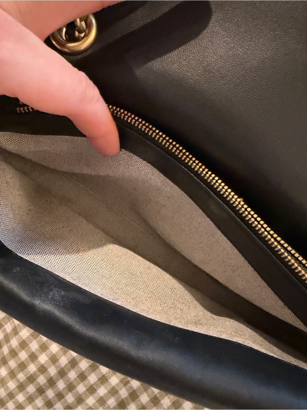 COACH Tabby Shoulder Bag 20 - with pillow quilting - Picture 5 of 9